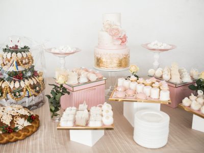 Wedding table desserts